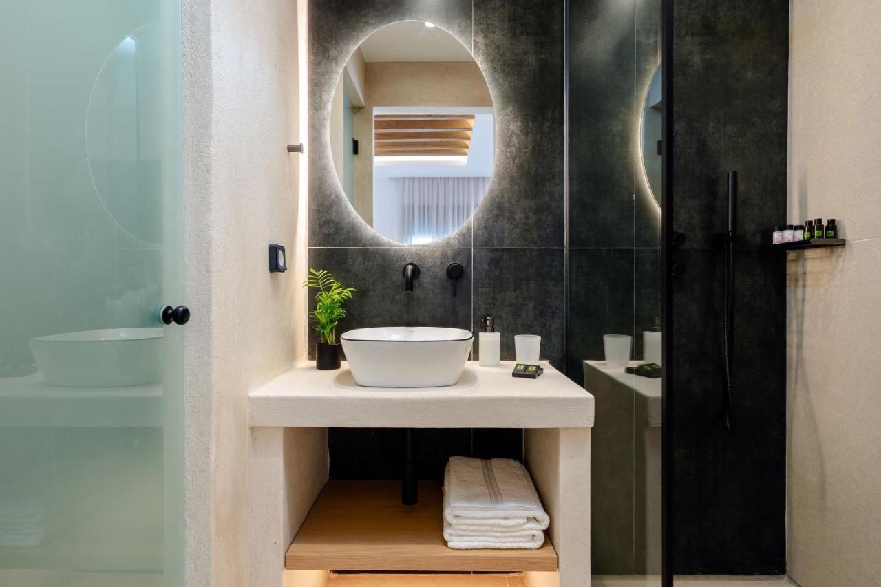 Elvirtus Suites Naxos City Eksteriør billede