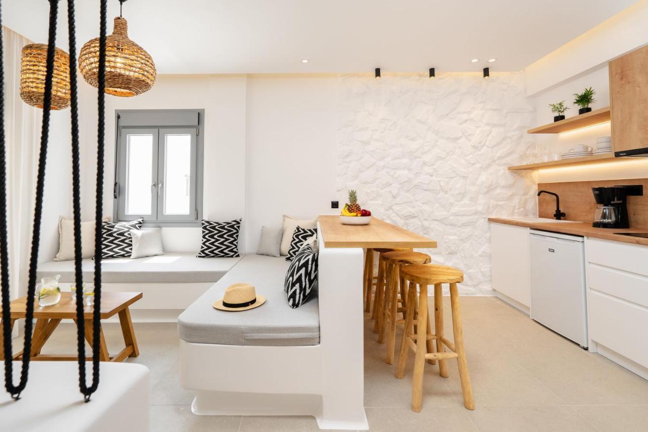 Elvirtus Suites Naxos City Eksteriør billede
