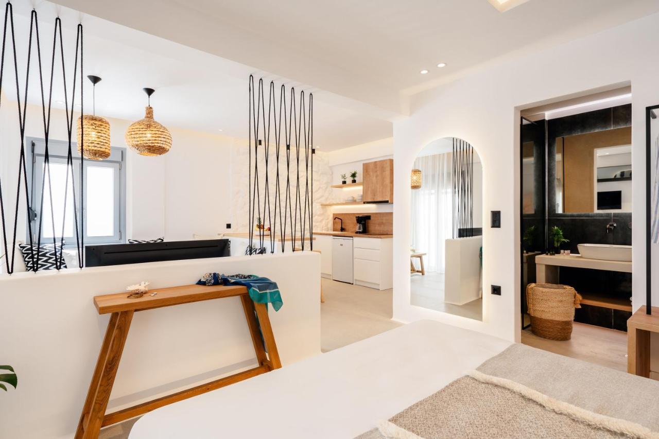 Elvirtus Suites Naxos City Eksteriør billede